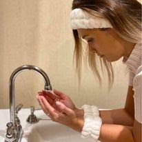 3 Piece - Original USA Spa Headband and Wrist Washband Face Wash Set - Reusable - Prevent Liquids from Spilling Down Your Arms -Birthday/Bridal Party/Skincare/Any Occasion Gift