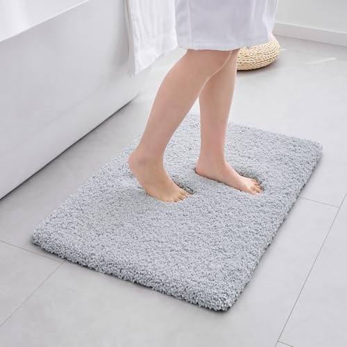 ILANGO Bathroom Rugs 32" × 20", Extra Soft Absorbent Microfiber Bath Rugs by ILANGO