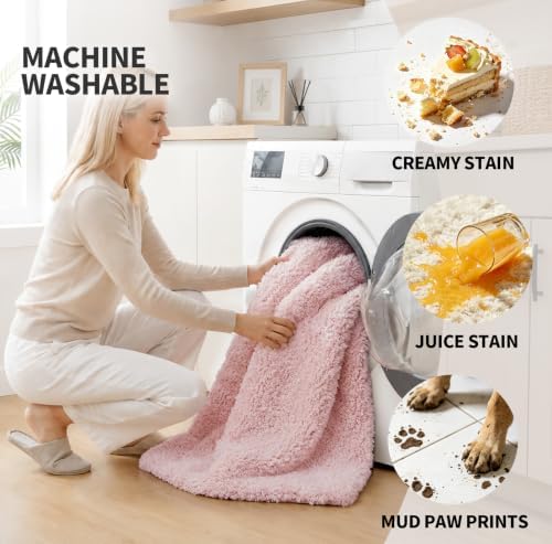 ILANGO Bathroom Rugs 24" × 17", Extra Soft Absorbent Microfiber Bath Rugs - Image 3