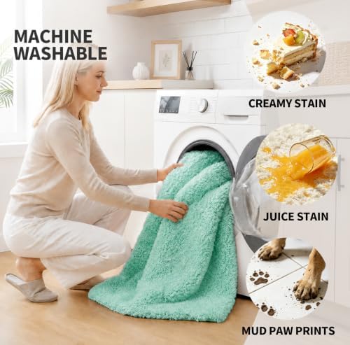 ILANGO Bathroom Rugs 32" × 20", Extra Soft Absorbent Microfiber Bath Rugs - Image 3