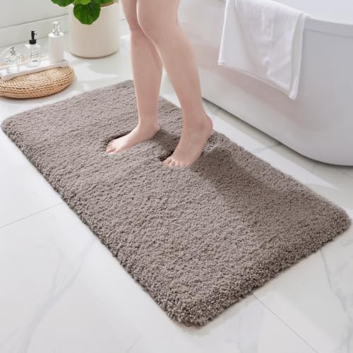 ILANGO Bathroom Rugs 48" × 24", Extra Soft Absorbent Microfiber Bath Rugs by ILANGO