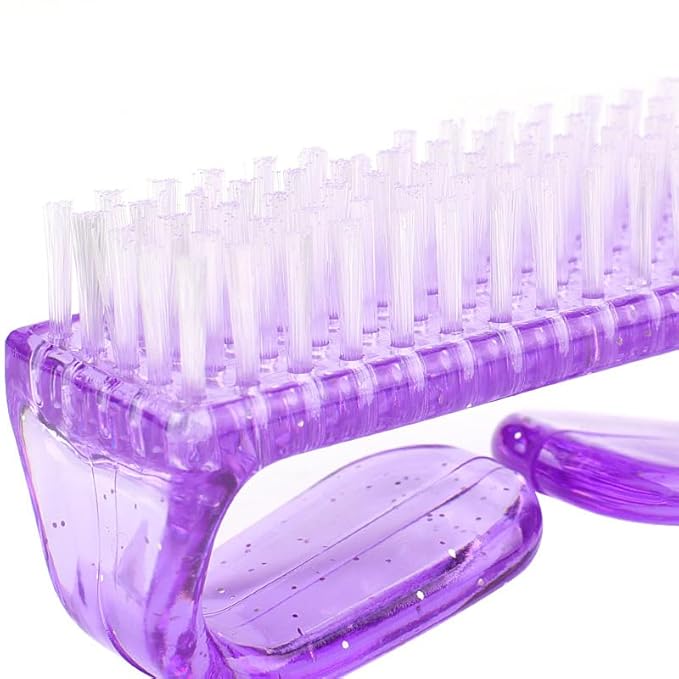 3Pcs Different Kinds of Fingernail brush with Plastic Handle Nail brush for cleaning Fingernails - Easy to use Nail Scrub brush - Nail Cleaner Nail brushes for Hands Feet(transparency)