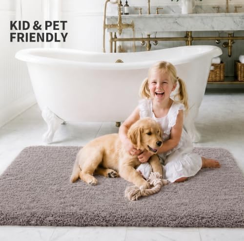 ILANGO Bathroom Rugs 24" × 17", Extra Soft Absorbent Microfiber Bath Rugs - Image 2