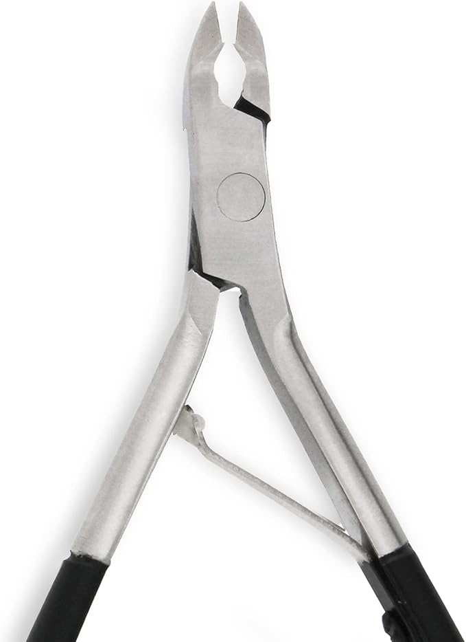 Amazon Basics Cuticle Nipper and Pusher Set, Manicure and Pedicure Nail Care Tools, Black