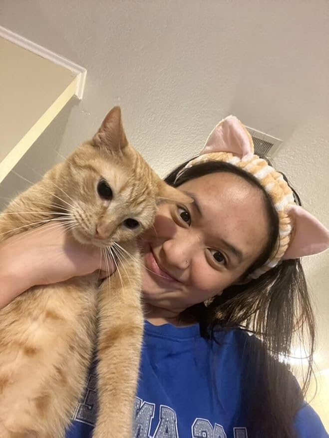 TEBIEKOY Plush Cat Ears Spa Headband For Washing Face Skincare Makeup, Elastic Animal Headbands for Women Girls Soft Coral Fleece Facial Wash Hair Accessories Trendy Stuff Gifts, 2PCS