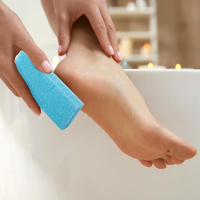 Batiyeer 100 Pcs Pumice Stone for Feet Scrubber Dead Skin Disposable Pedicure Pumice Stone Foot Shower Scrubber for Heel Cuticle Callus Remover Bath Spa (Sky Blue)