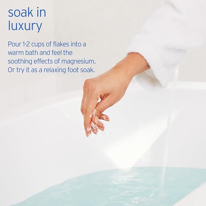 LIFE-FLO Magnesium Bath Flakes - Unscented Magnesium Flakes with Ancient Trace Minerals from the Zechstein Seabed - Epsom Salt Bath Soak Alternative or Relaxing Foot Soak - 60-Day Guarantee - 44oz
