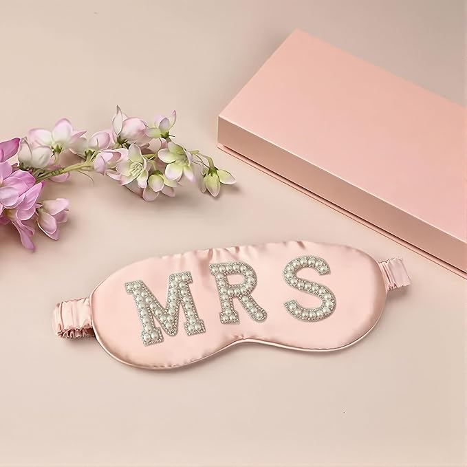 Bride Sleep Mask, Bride Eye Mask, Mrs Satin Bridal Eye Maskes Soft Sleep Maskes for Honeymoon Travel Meditation, Mrs Pearl Bridal Gifts to Adjust Night Sleeping, Sleeping Masks for Wedding (Pink-Mrs)