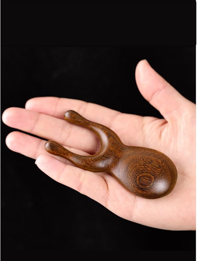 OULIGET Natural Wooden Nose Guasha Massage Tools Anti-Static, Eyes Facial Wood Gua Sha Tool,face Manual Massager Tool, Multifunctional Handheld Meridians Acupoint Massage Tool,1 Pieces.