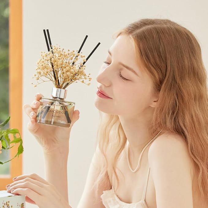 COCODOR Flower Reed Diffuser Set / 6.7oz / Cashmere Vanilla/Scent Diffuser with Sticks Home Fragrance Reed Diffuser for Bathroom Shelf Decor