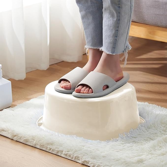 Foot Soaking Tub Sturdy Soaking Feet Bucket Large Size Foot Basin Thickened Massager Tub with Raised Massage Nodes Exfoliation Callus Pedicure Foots Spa Bath Bucket (White)