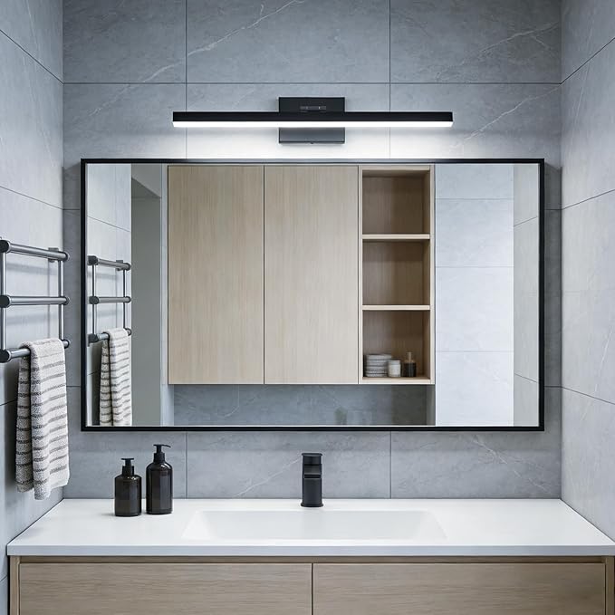 IZORRO Modern Bathroom Vanity Light 32 inch, Rotatable, 24W Dimmable Led Bathroom Light Fixture Over Mirror, Black Vanity Light Bar (Cool White 6000K)