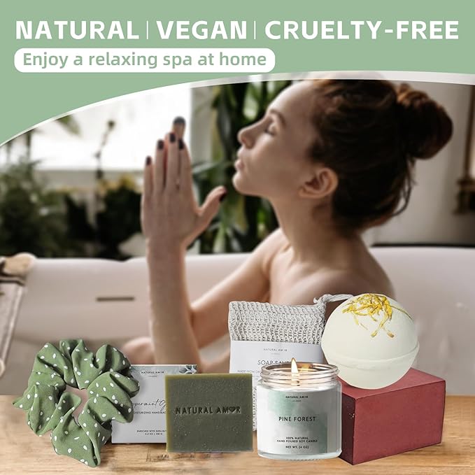 Natural Amor Green Spa Gift Set for Women, Peppermint Forest Bath Gift for her,5pc Bath & Body Gift Including Soap Bar, Candle, Bath Bomb