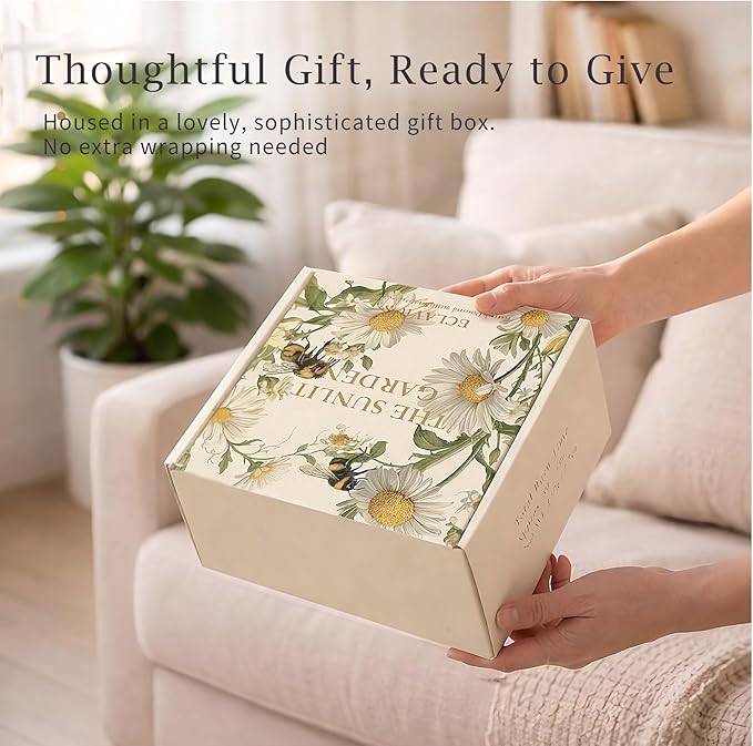 Scented Candles for Women - Aromatherapy Natural Soy Candles 4 Pack, Unique Floral Design, Relaxation Gifts for Mother’s Day, Birthday & Home Decor
