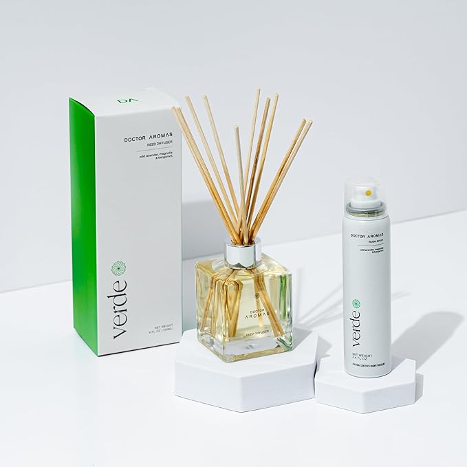 Doctor Aromas Aroma Set Essential Oil Natural Reed Aroma Wood Sticks Diffuser Glass Set – Elegant Scent for Home, Room or Bathroom, Décor, and Fresh Air Fragrance Aromatherapy Gift (Verde)