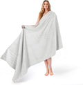 American Soft Linen 35x70 Jumbo Large Bath Towel, 600 GSM 100% Cotton Turkish Bath Sheet, Oversized Luxury Bath Towel for Bathroom Beach and Pool, Silver Grey