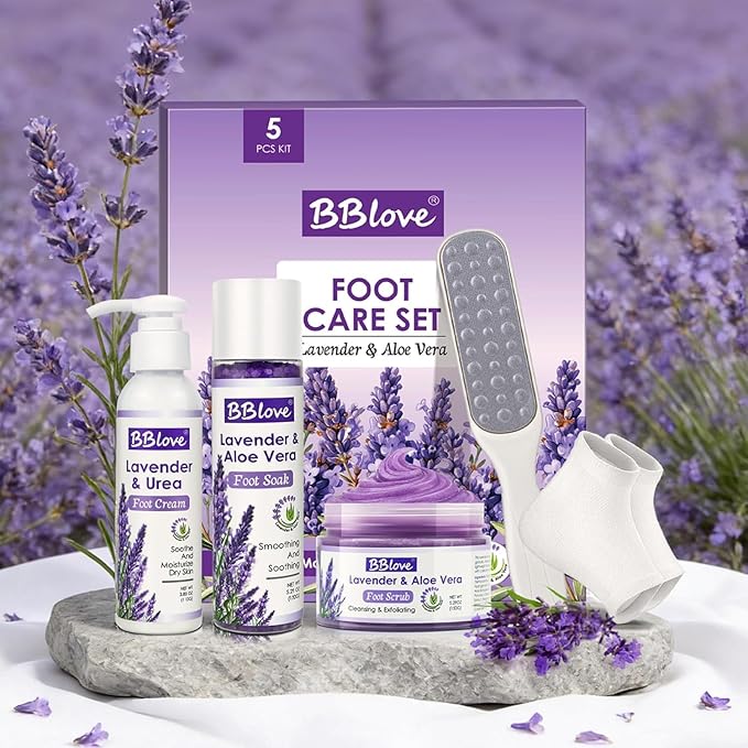 Lavender Foot Soak Set – Foot Spa Kit for Women, Pedicure Kit at Home with Salt, Scrub, Foot File & Moisturizing Gel Socks – Spa Gift Set for Dry, Cracked Feet