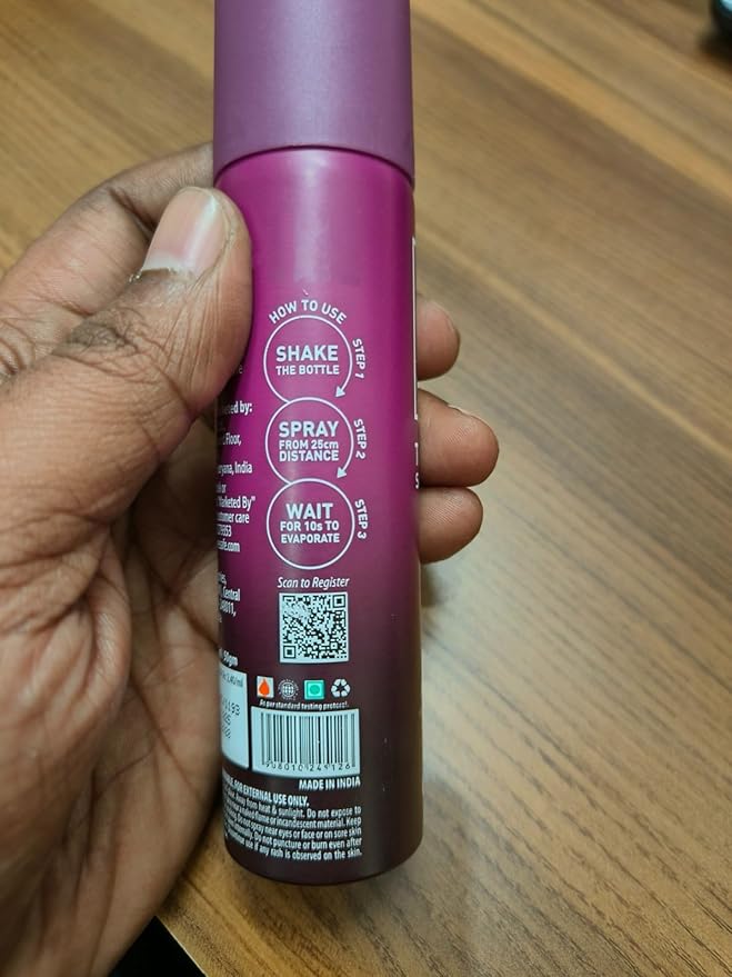 Pee Safe Lavender Scented Spray for Toilet Seats and Small Spaces, Travel-Size Bathroom Mist, 75ml (2.54 Fl Oz)