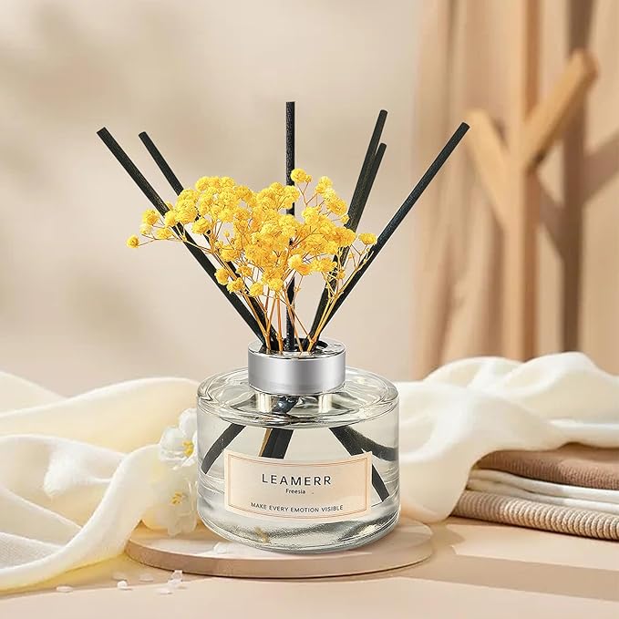 Reed Diffuser Sets Home Fragrance Essential Oil Diffuser Blue Bellflower Scent- 7 oz (210 ml) Fragrance Oil Diffuser for Bedroom Bathroom Home Décor Includes Reed Diffuser Sticks Scented Oils