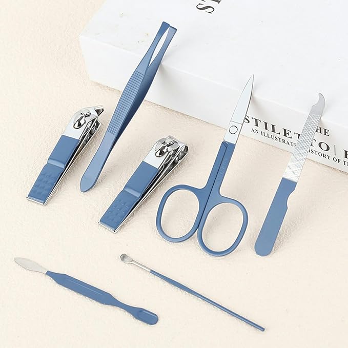 Manicure Set, 7 in 1 Professional Nail Clippers Scissors Pedicure Kit, Stainless Steel Nail Care Tools with Case, Portable Manicure Grooming Kit Christmas Stocking Stuffers Gift for Women (Blue)