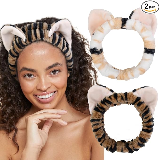 TEBIEKOY Plush Cat Ears Spa Headband For Washing Face Skincare Makeup, Elastic Animal Headbands for Women Girls Soft Coral Fleece Facial Wash Hair Accessories Trendy Stuff Gifts, 2PCS