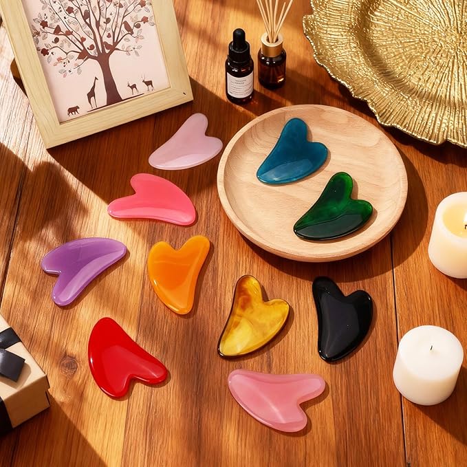 100 Pcs Gua Sha Facial Tools Bulk Resin Gua Sha Massage Tool Heart Shaped Guasha Stone for Face and Body Neck and Eye Massage Spa Acupuncture Skin Care Gift for Woman to Prevent Wrinkles