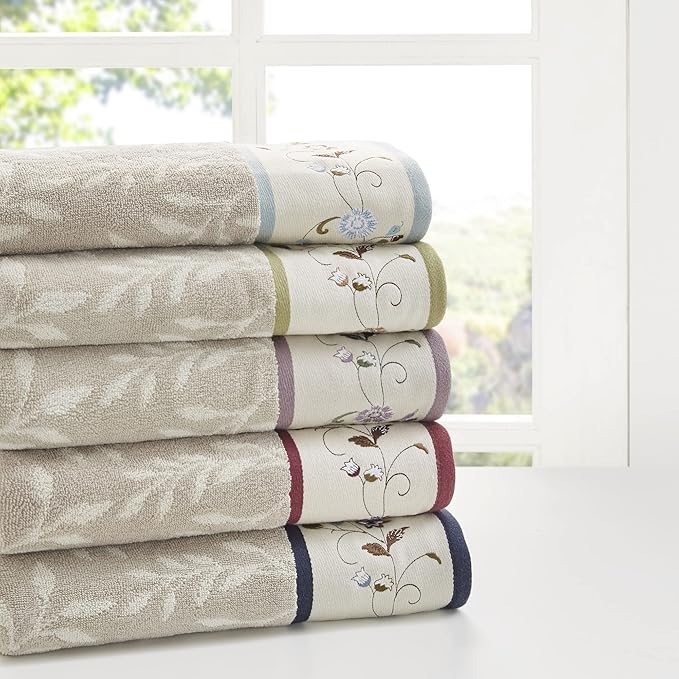 Madison Park Serene 100% Cotton Bath Towel Set Luxurious Floral Decorative Towels for Bathroom Embroidered Cotton Jacquard Design Soft Highly Absorbent for Shower 600 GSM, Multi-Sizes, Navy 6 Piece