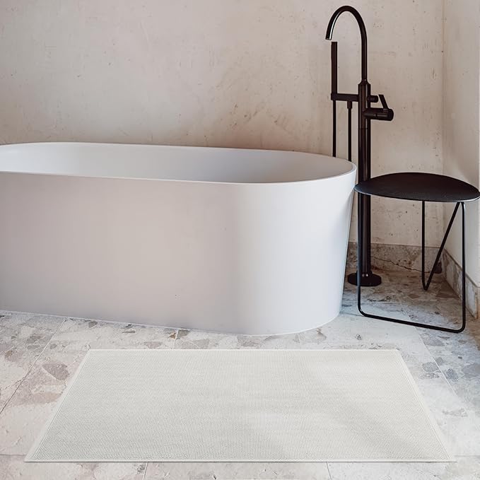 Cotton Paradise 100% Cotton Non Slip Bath Mats for Bathroom, 20x34 inch Soft Absorbent Quick Dry Machine Washable Floor Bath Mat, Silver Grey Bath Rug
