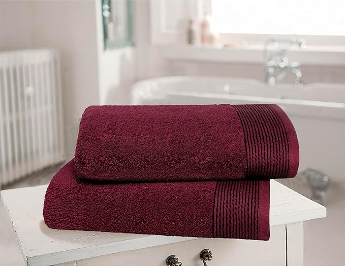 BELIZZI HOME Ultra Soft 2 Pack Oversized Bath Towel Set 28x55 inches, 100% Cotton Large Bath Towels, Ultra Absorbant Compact Quickdry & Lightweight Towel, Ideal for Gym Travel Camp Pool - Burgundy red