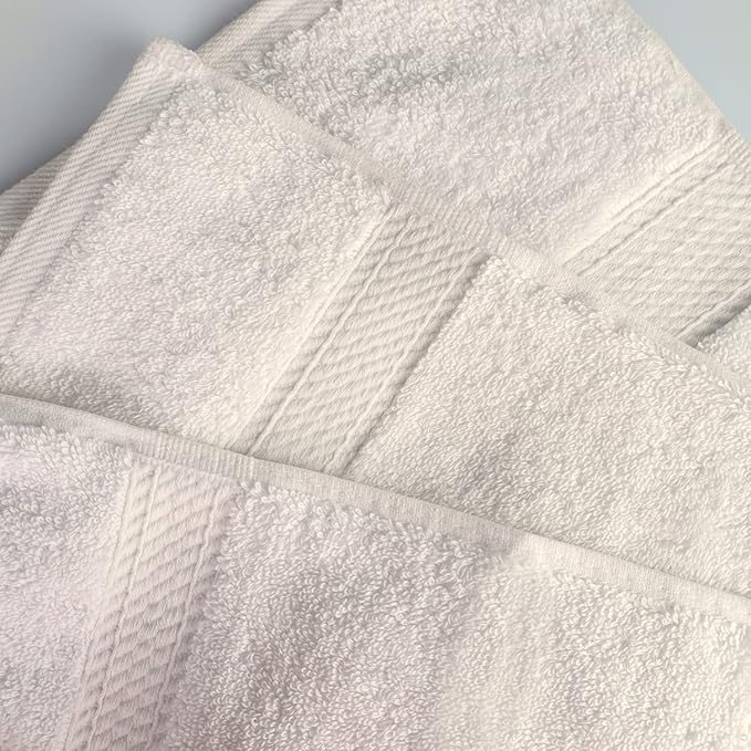 SUPERIOR Egyptian Cotton Pile 8 Piece Towel Set, Includes 2 Bath, 2 Hand, 4 Face Towels/Washcloths, Ultra Soft Luxury Towels, Thick Plush Essentials, Guest Bath, Spa, Hotel Bathroom, Cream