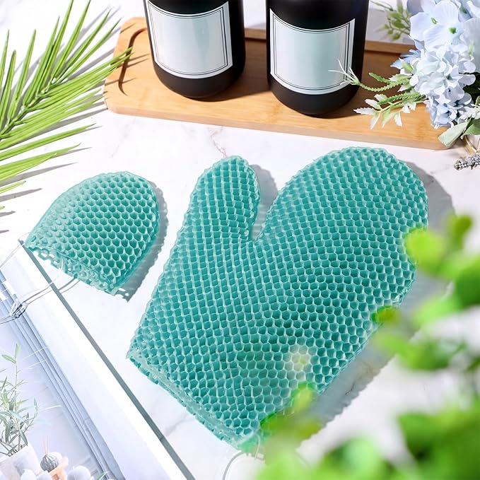 Karenhi 2 Pcs Honeycomb Exfoliating Glove Set Exfoliating Bath Mitt Honeycomb Face and Body Scrubber Shower Mitt for Cleaning Body Shower Face Skin Beauty Spa, Quick Drying (Green)