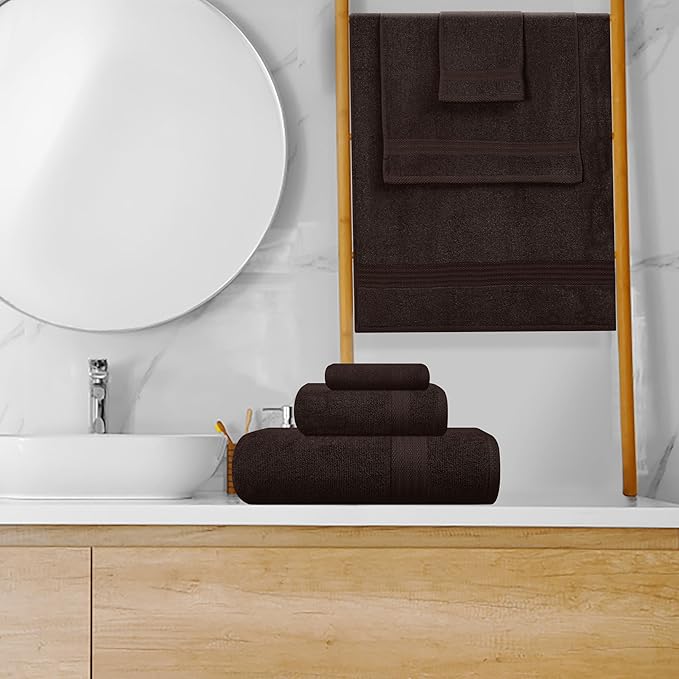 GLAMBURG Ultra Soft 8-Piece Towel Set - 100% Pure Ringspun Cotton, Contains 2 Oversized Bath Towels 27x54, 2 Hand Towels 16x28, 4 Wash Cloths 13x13 - Ideal for Everyday use - Chocolate Brown
