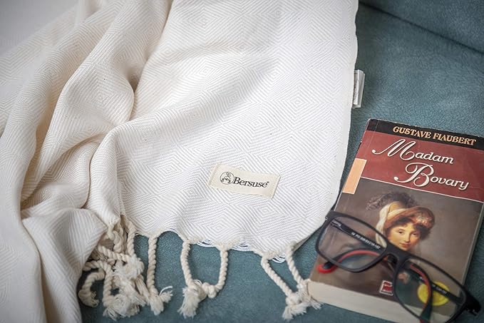 Bersuse 100% Cotton Milas XL Throw Blanket for Couch - 100% Cotton Lightweight Durable Throw Blanket, Big Blanket for Sensitive Skin, Decorative and Versatile - 60x90 Inches, White