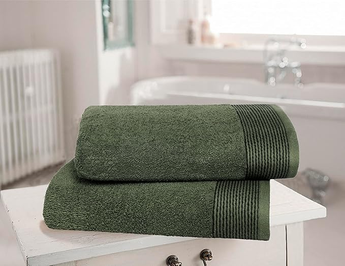 Belizzi Home Ultra Soft 2 Pack Oversized Bath Towel Set 28x55 inches, 100% Cotton Large Bath Towels, Ultra Absorbant Compact Quickdry & Lightweight Towel, Ideal for Gym Travel Camp Pool - Olive Green