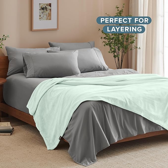 Bare Home Fleece Blanket - Full/Queen - Ultra-Soft Lightweight for Bed, Sofa, and Couch - Luxury Microplush - Cozy Warm Blanket (Full/Queen, Spring Mint)