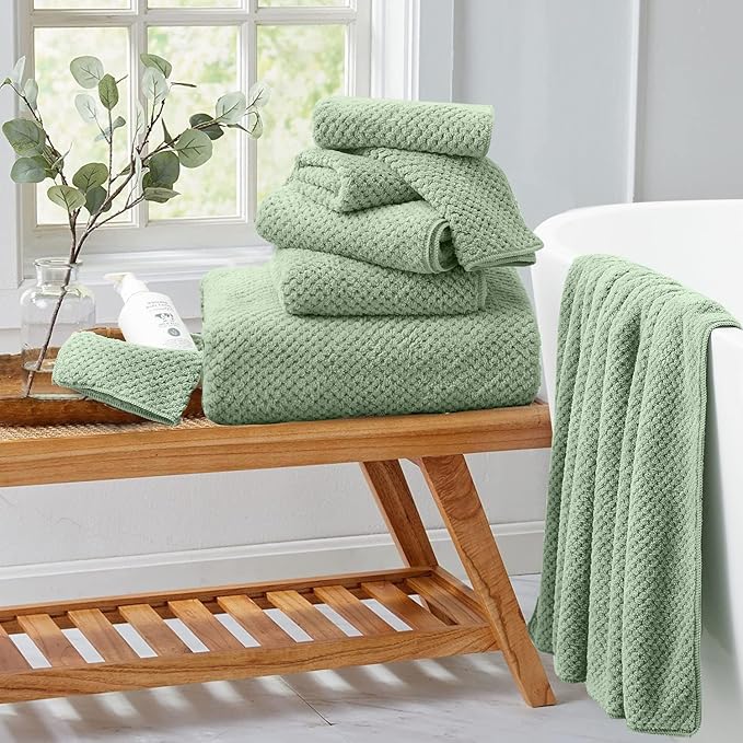 Extra Large Bath Towel Set of 4 (35"x70"),Oversized Bath Sheet Super Soft Highly Absorbent Jumbo Bathroom Towel Set Microfibers Quick Dry Shower Towel for Hotel,Bathroom,Guest,Spa,Gym (Green)