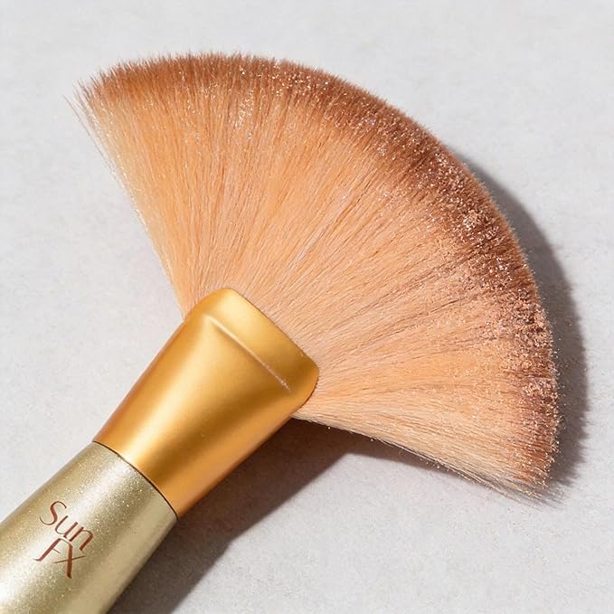 Large Professional Fan Brush, Fluffy Brush for Loose Powder, Setting, Bronzer & Highlighter. Flawless Spray Tan Application, Body Makeup or Salon Essentials.