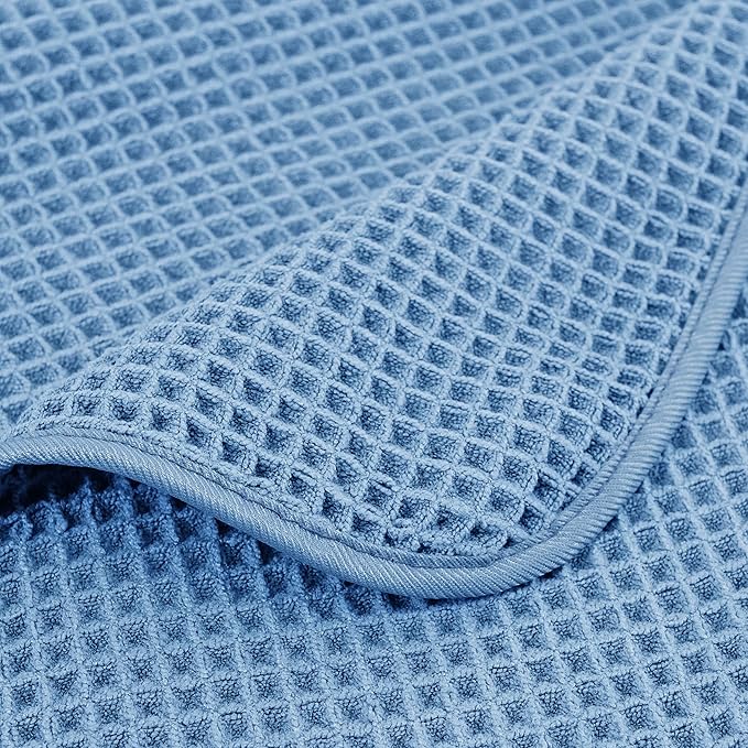 POLYTE 430 GSM Microfiber Oversize Quick Dry Lint Free Bath Towel, 60 x 30 in, 4 Pack (Waffle Weave)