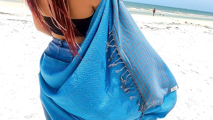 RAY SILVER Turkish Beach Towel - pack of 4 Cotton 40x71 Inch Oversized 100% Sand Free Lightweight Absorbent Quick-Dry Blanket, Extra Large Bath Towels for Travel & Pool, Blue Red Pistachio Green Pink