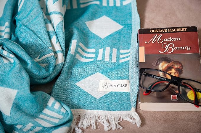 Bersuse 100% Cotton Belize XL Throw Blanket Turkish Towel Beach Blanket - Beach Camping Essentials - 75x90 Inches, Aqua
