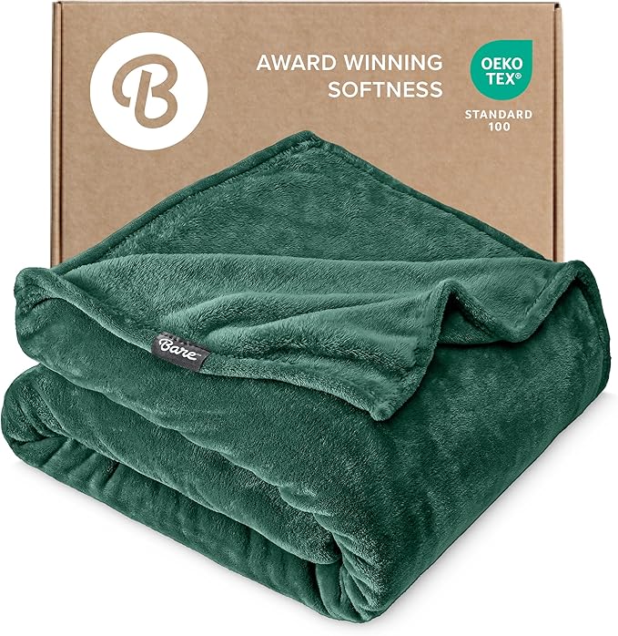 Bare Home Fleece Blanket - Twin/Twin Extra Long - Ultra-Soft Lightweight for Bed, Sofa, and Couch - Luxury Microplush - Cozy Warm Blanket (Twin/Twin XL, Forest Green)