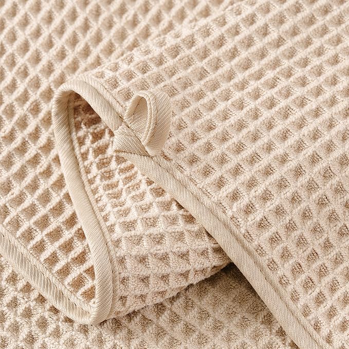 MICROFI New Microfiber Waffle Bath Towels, 2 Pieces, Soft, Absorbent, Fast Drying, Lint Free 430 GSM (Champagne Striped)