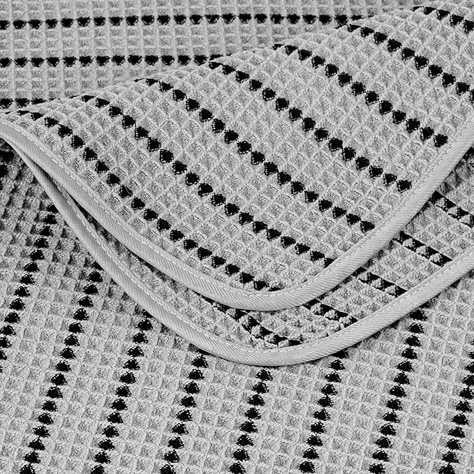 POLYTE 430 GSM Microfiber Oversize Quick Dry Lint Free Bath Towel, 60 x 30 in, 4 Pack (Waffle Weave)