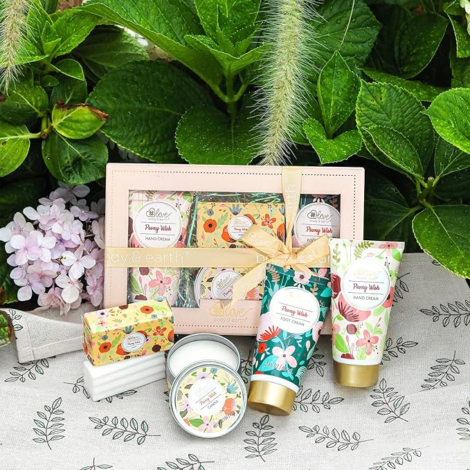 BODY & EARTH # LOVE Hand Cream Gifts Set for Women,Mothers Day Gifts Set for Mom,Skin Care Set with Hand Cream Foot Cream,Soap,Scented Candle,Teacher Appreciation Gifts Nurses,Birthday Gift for Women